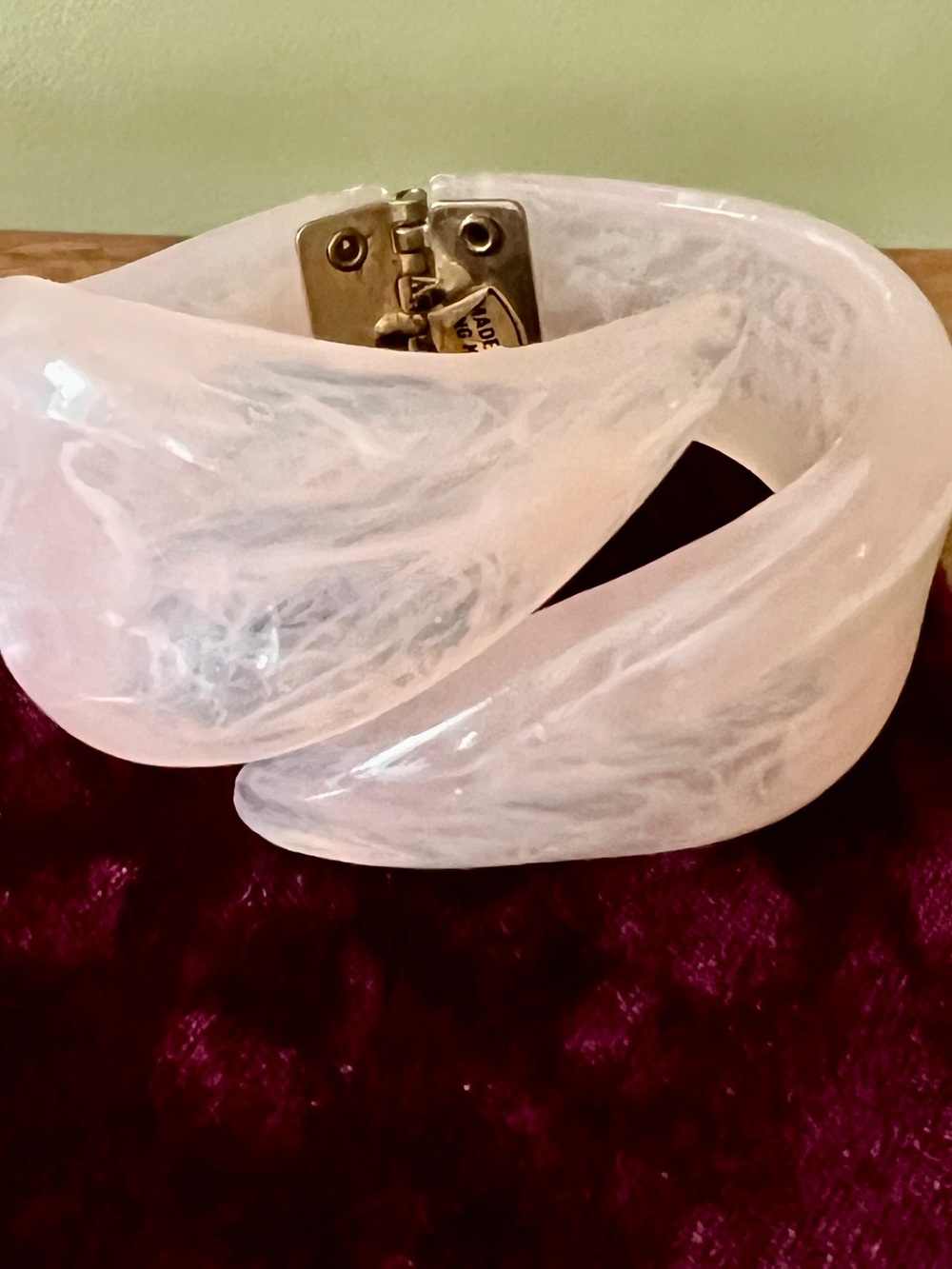 Vintage Pale Pink Lucite Crossover Clamper Hinge Bangle Bracelet